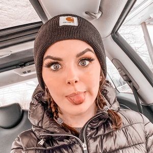 Meet your Posher, Jo